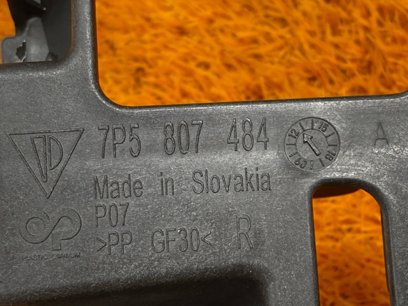 крепление бампера, 1300 рублей, Красноярск