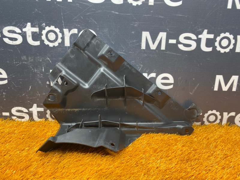 подкрылок, 400 рублей, Красноярск