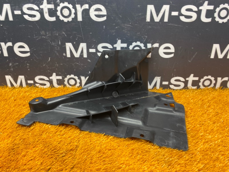 подкрылок, 400 рублей, Красноярск