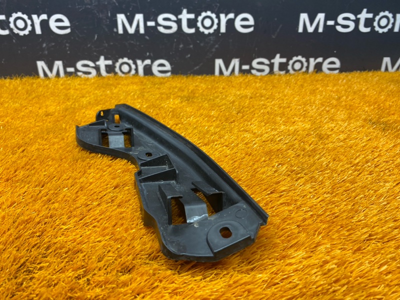 крепление бампера, 300 рублей, Красноярск