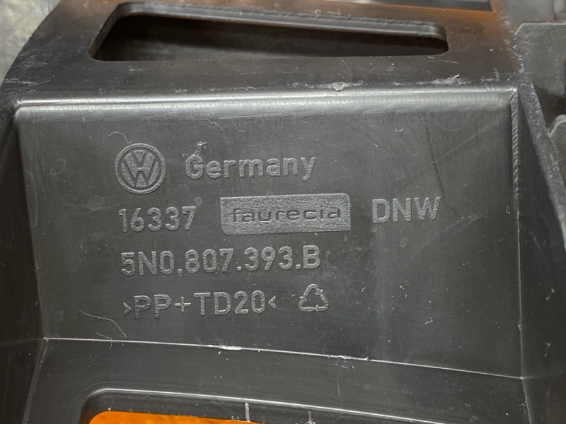 крепление бампера, 500 рублей, Красноярск