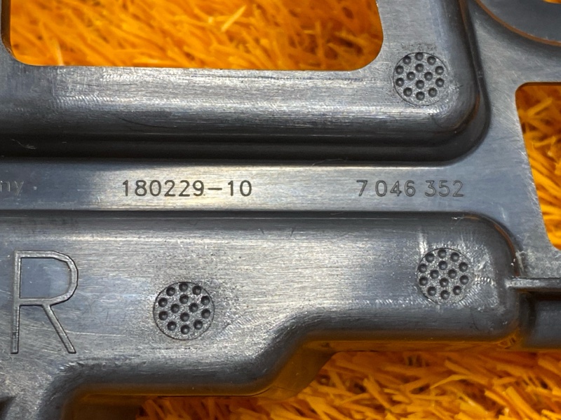 крепление крыла, 1000 рублей, Красноярск