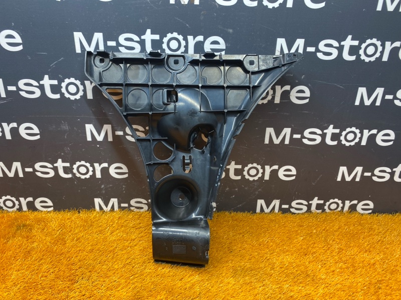 крепление бампера, 400 рублей, Красноярск