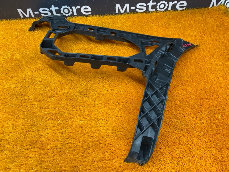 крепление бампера, 700 рублей, Красноярск