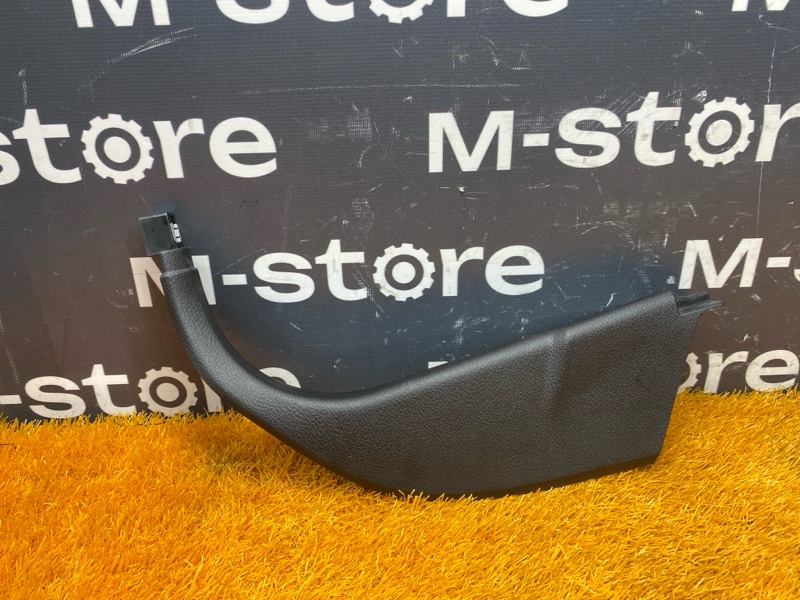 Накладка на порог салона, 380 рублей, Красноярск