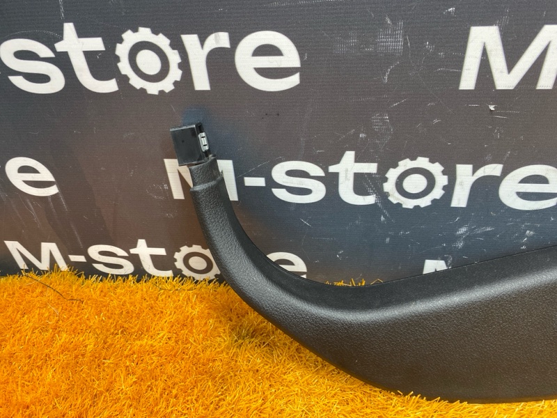 Накладка на порог салона, 380 рублей, Красноярск