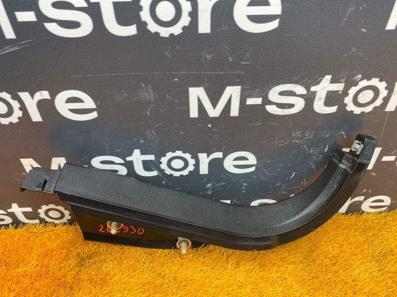 Накладка на порог салона, 380 рублей, Красноярск