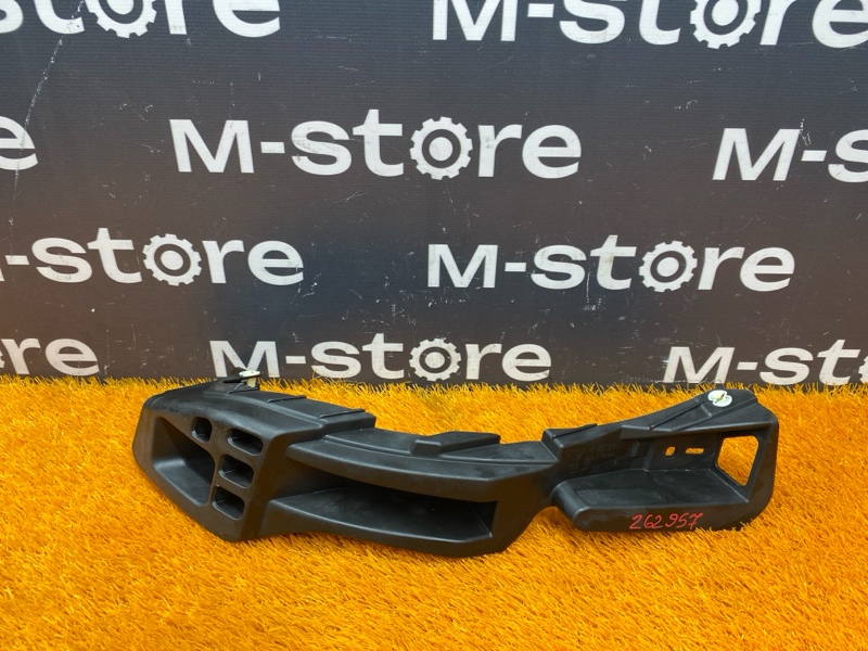 крепление бампера, 1300 рублей, Красноярск