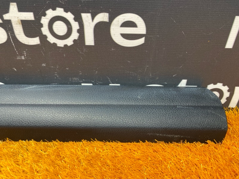 Накладка на порог салона, 460 рублей, Красноярск