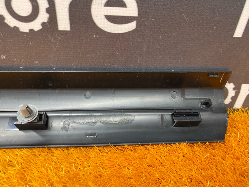 Накладка на порог салона, 460 рублей, Красноярск