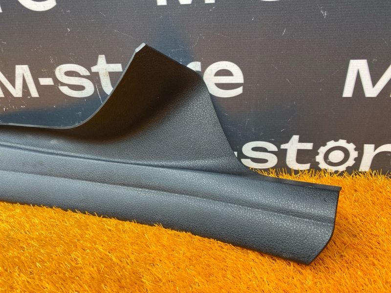 Накладка на порог салона, 370 рублей, Красноярск