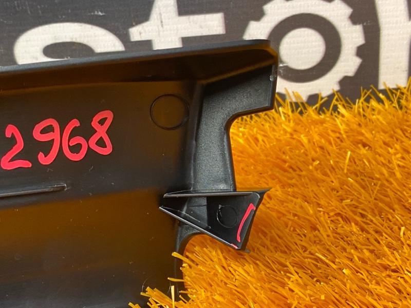 Накладка на порог салона, 370 рублей, Красноярск