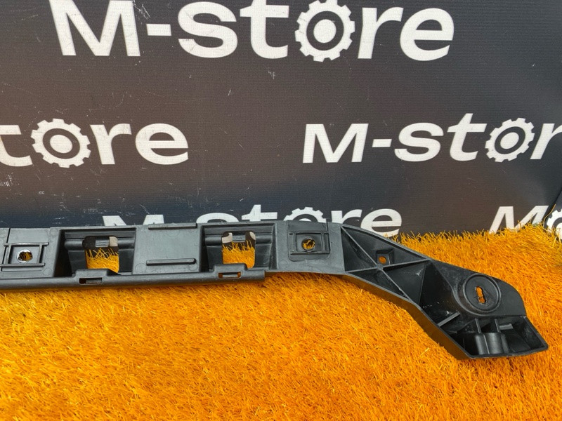 крепление бампера, 700 рублей, Красноярск