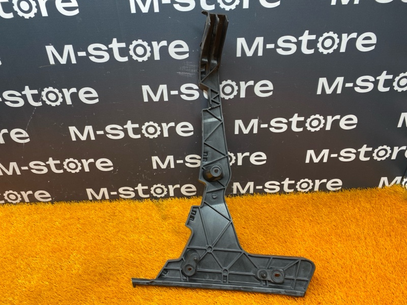 крепление бампера, 1200 рублей, Красноярск