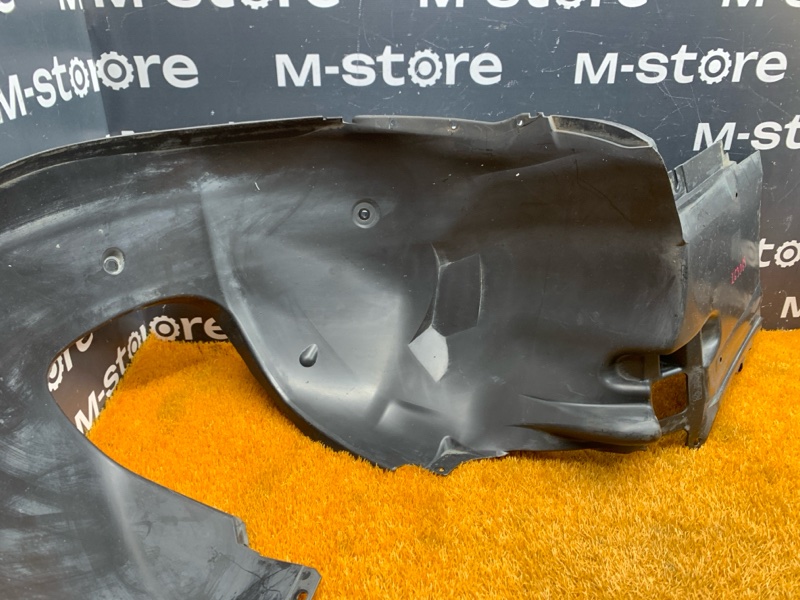 подкрылок, 2000 рублей, Красноярск