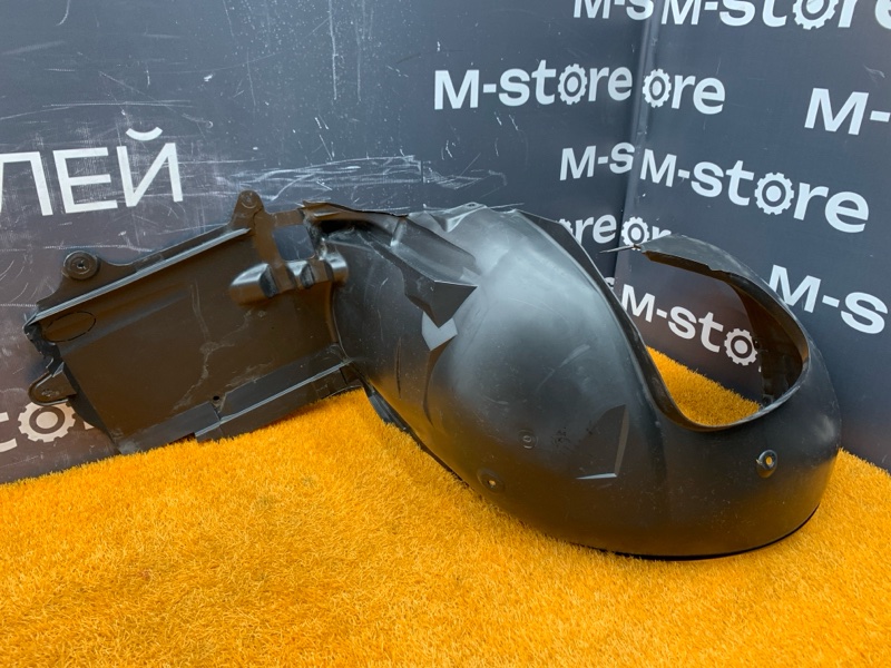 подкрылок, 2500 рублей, Красноярск