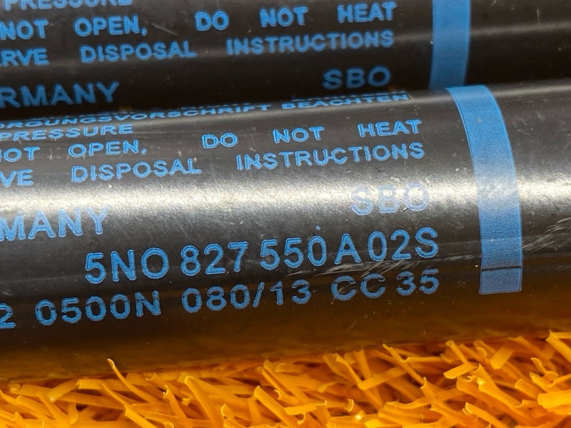 амортизатор багажника, 500 рублей, Красноярск