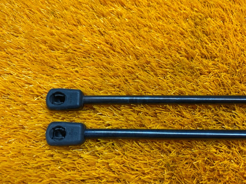 амортизатор капота, 1850 рублей, Красноярск