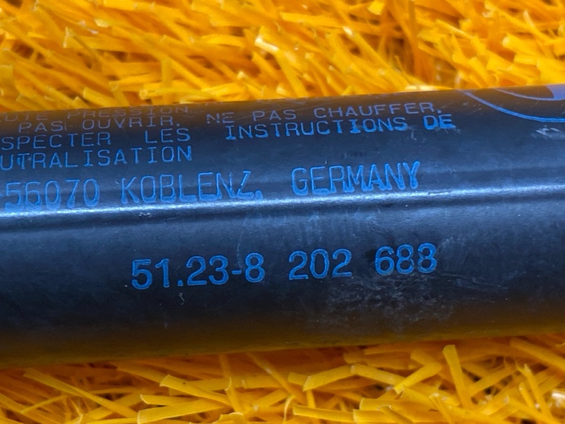 амортизатор капота, 1000 рублей, Красноярск