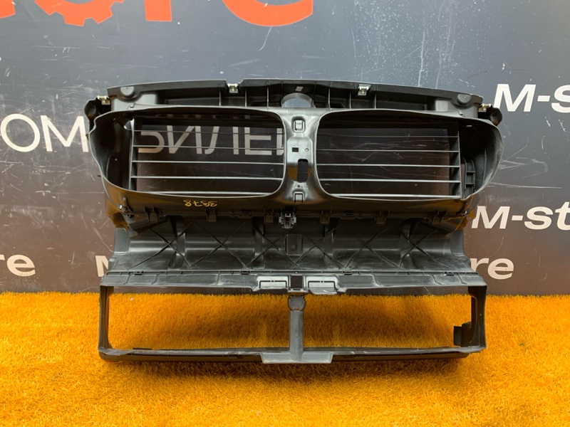 рамка радиатора, 12610 рублей, Красноярск