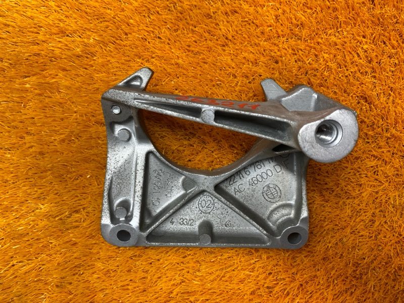 Кронштейн подушки двигателя, 200 рублей, Красноярск