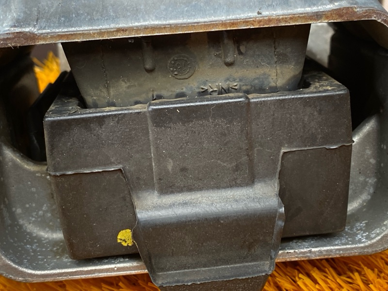 подушка двигателя, 3500 рублей, Красноярск