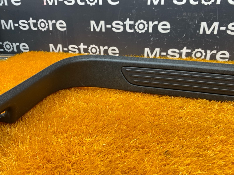 Накладка на порог салона, 760 рублей, Красноярск