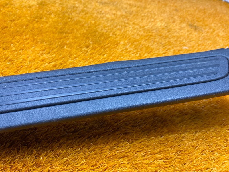 Накладка на порог салона, 760 рублей, Красноярск