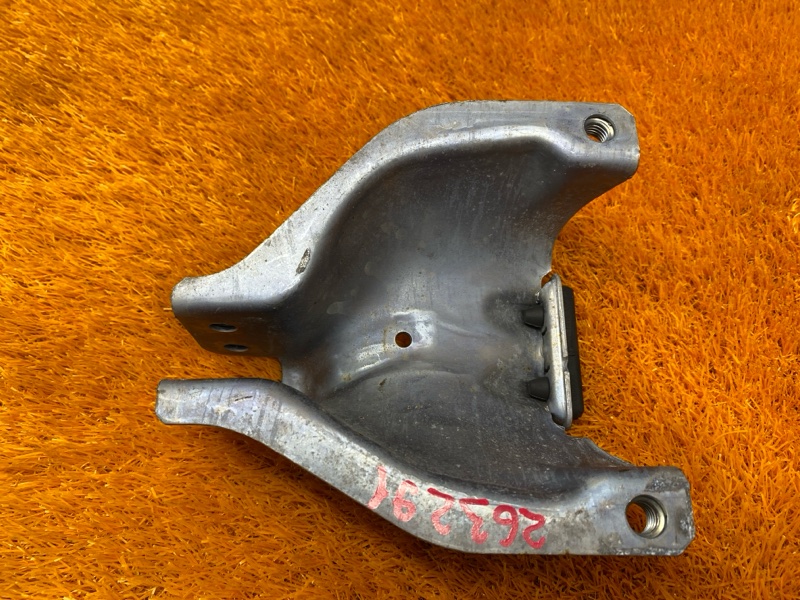 Кронштейн подушки двигателя, 300 рублей, Красноярск