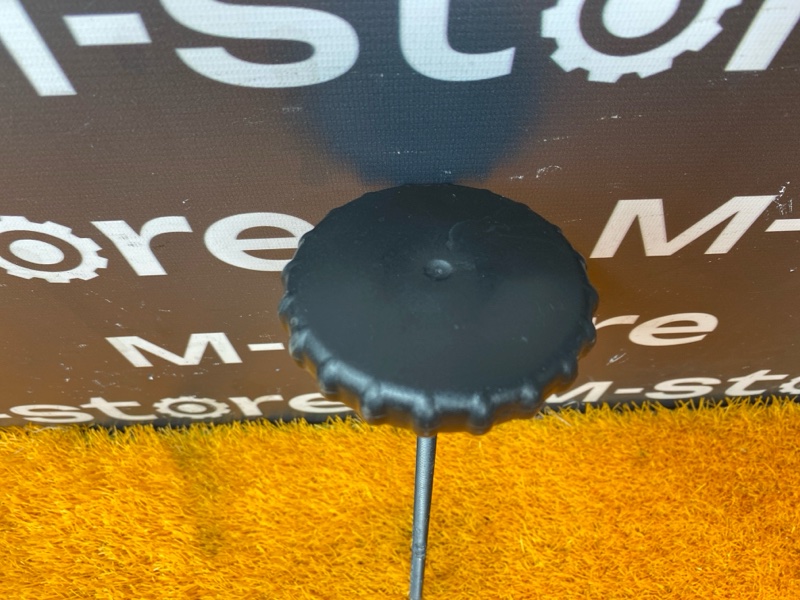 болт крепления запасного колеса, 930 рублей, Красноярск