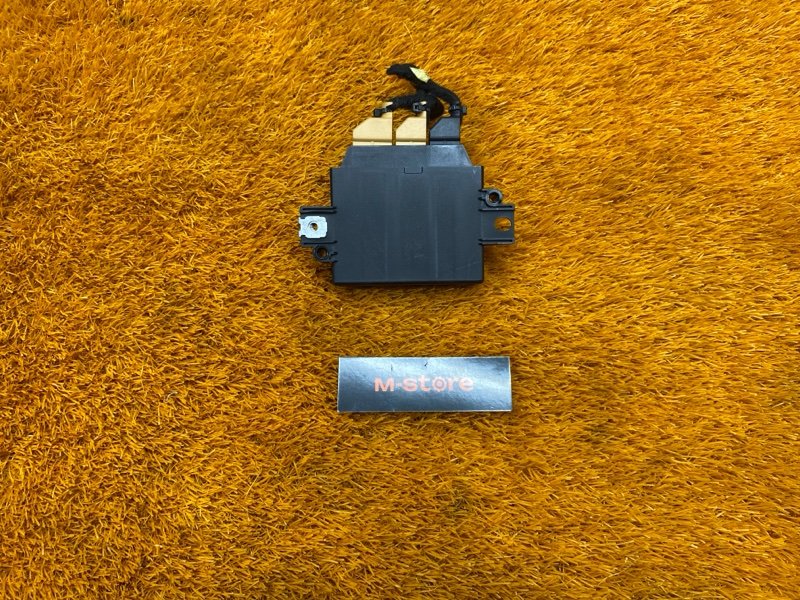 блок управления парктроником, 2000 рублей, Красноярск