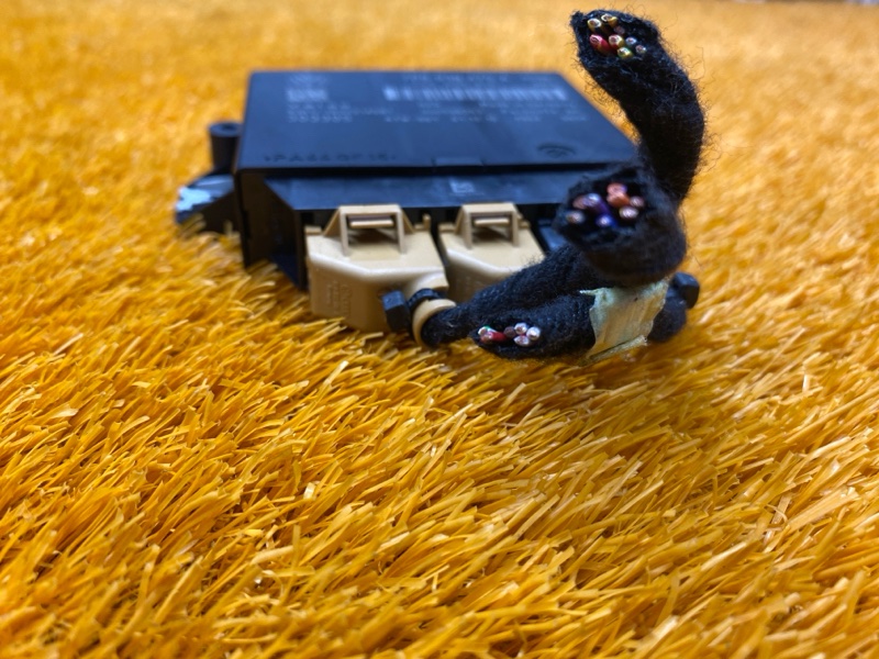 блок управления парктроником, 2000 рублей, Красноярск