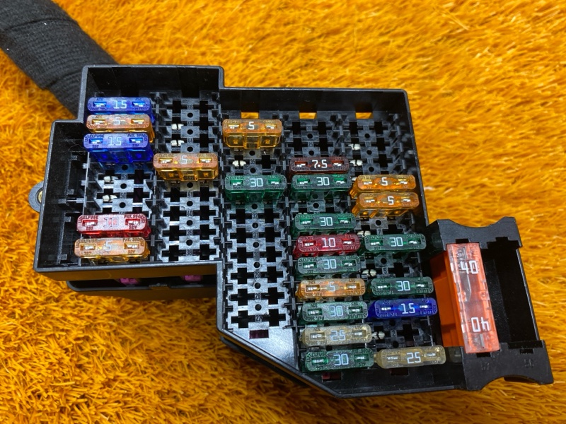 блок предохранителей, 1000 рублей, Красноярск