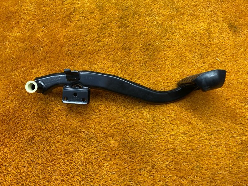 педаль тормоза, 950 рублей, Красноярск