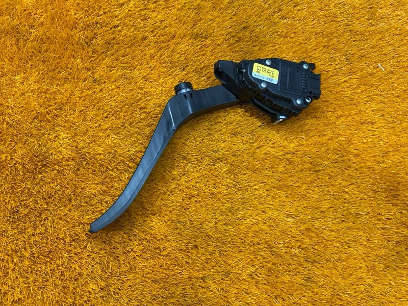 педаль газа, 500 рублей, Красноярск