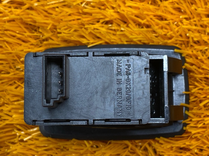 кнопка стеклоподъемника, 300 рублей, Красноярск