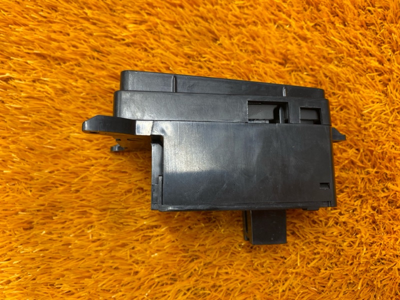 Кнопка стояночного тормоза, 1400 рублей, Красноярск