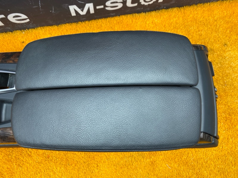 подлокотник, 7500 рублей, Красноярск