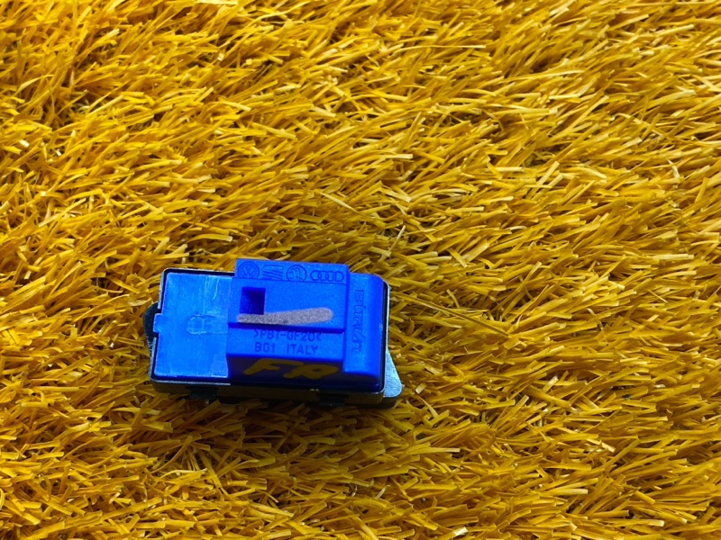 Кнопка центрального замка, 300 рублей, Красноярск