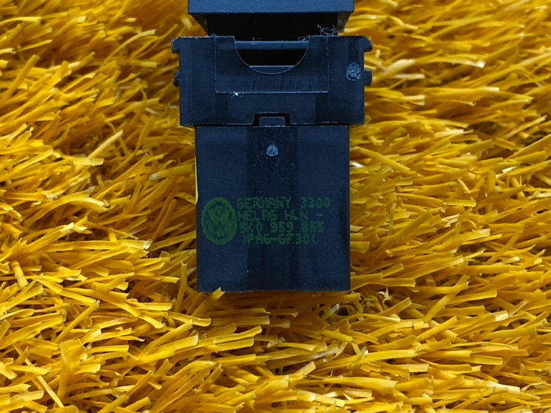 кнопка стеклоподъемника, 300 рублей, Красноярск