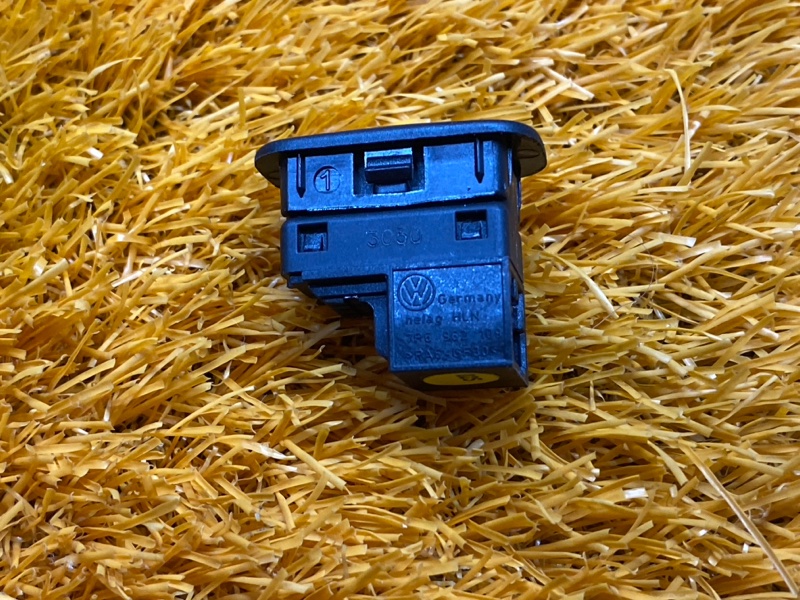 кнопка отключения сигнализации, 300 рублей, Красноярск