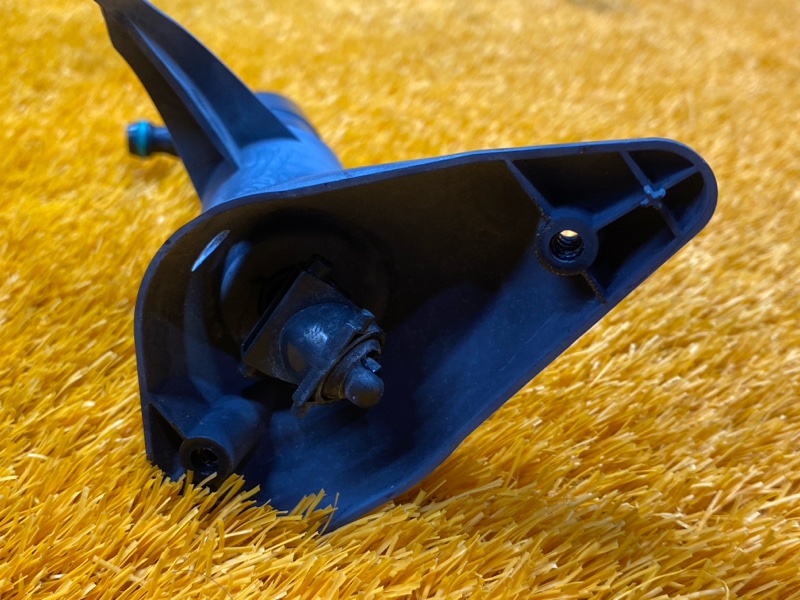 Форсунка омывателя фары, 3000 рублей, Красноярск