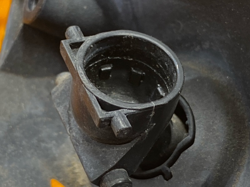 Форсунка омывателя фары, 1920 рублей, Красноярск