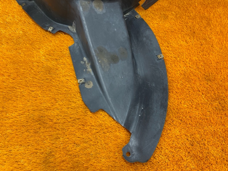 подкрылок, 1400 рублей, Красноярск