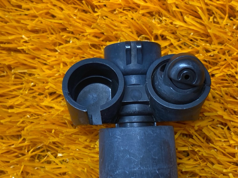 Форсунка омывателя фары, 1000 рублей, Красноярск