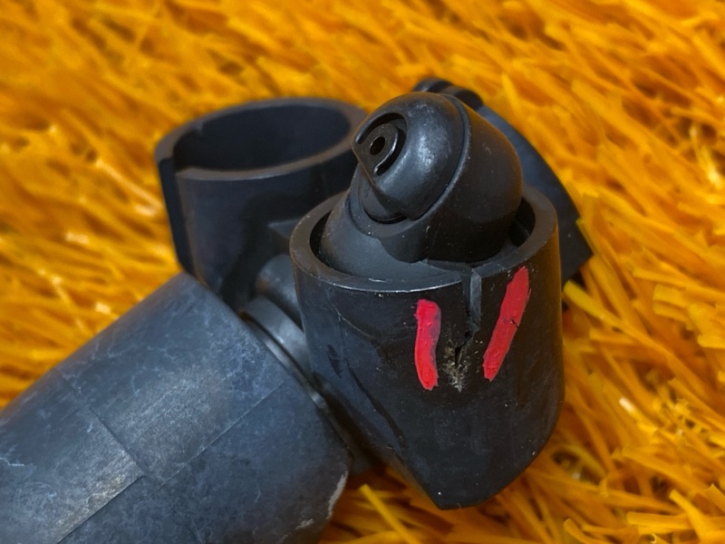 Форсунка омывателя фары, 1000 рублей, Красноярск