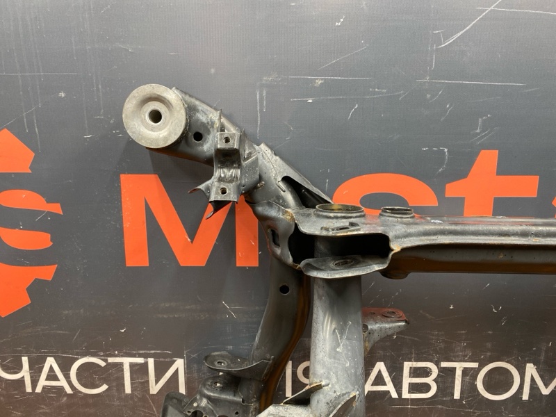 Балка поперечная (подрамник), 4800 рублей, Красноярск