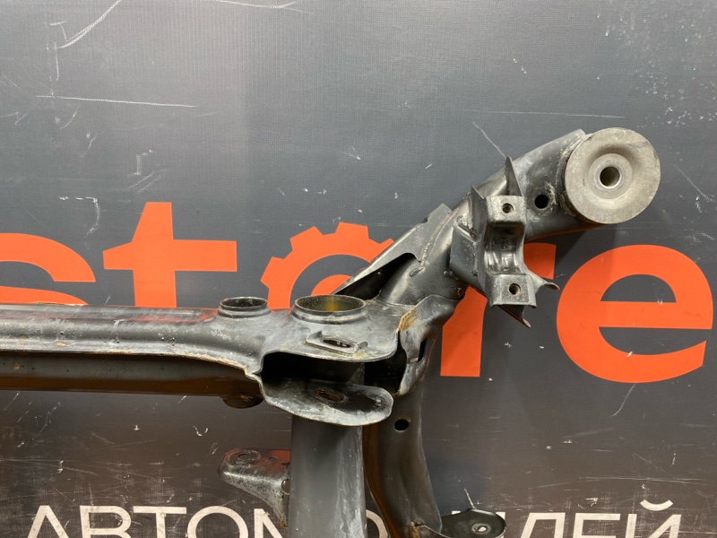 Балка поперечная (подрамник), 4800 рублей, Красноярск