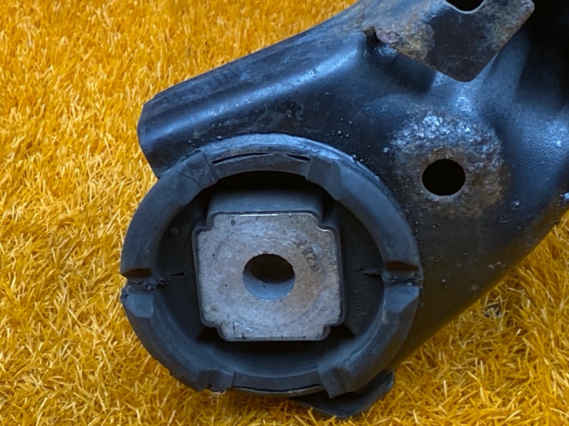 Балка поперечная (подрамник), 2880 рублей, Красноярск