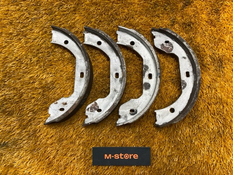 Колодки ручника, 900 рублей, Красноярск